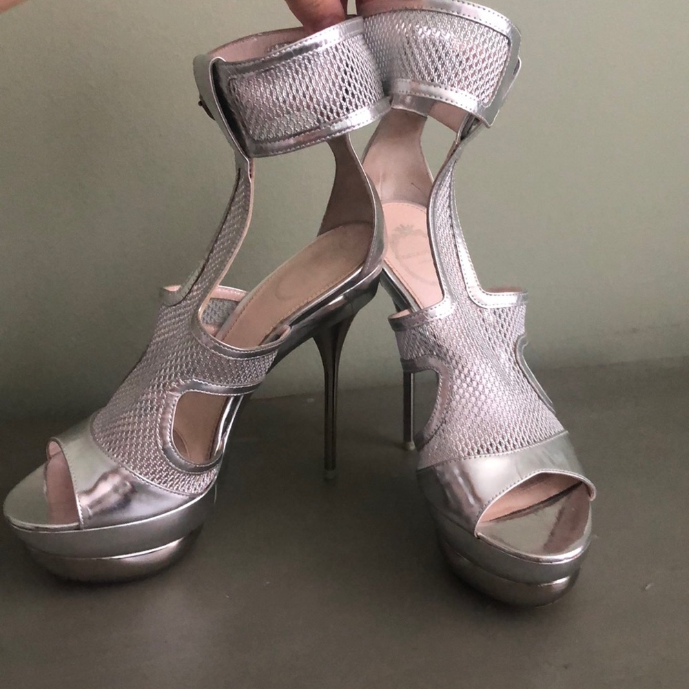 Silver Emilio Pucci Heels